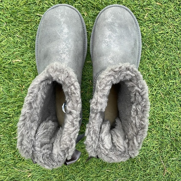 NWT UGG Mini Bailey Bow Glimmer Boot! - Picture 11 of 15